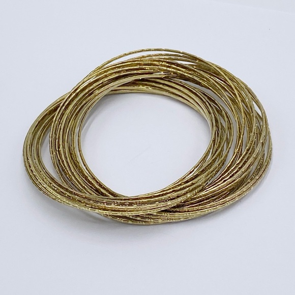 Gold Tone Bangle Bracelets Interlocking - Picture 4 of 5